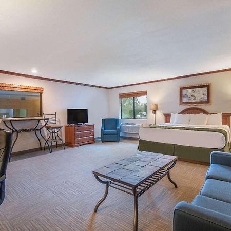Days Inn By Wyndham Mitchell Sd Ngoại thất bức ảnh