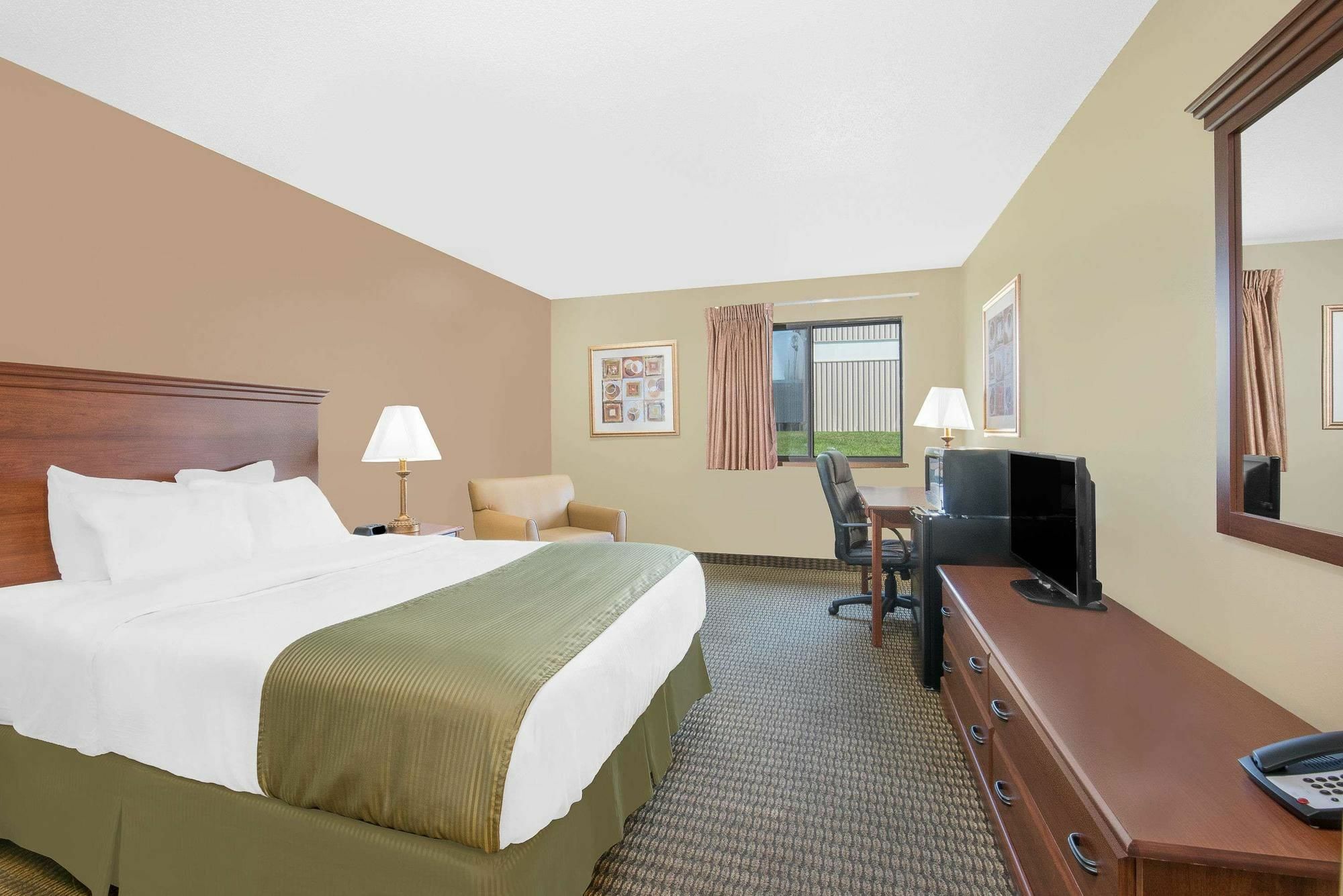 Days Inn By Wyndham Mitchell Sd Ngoại thất bức ảnh