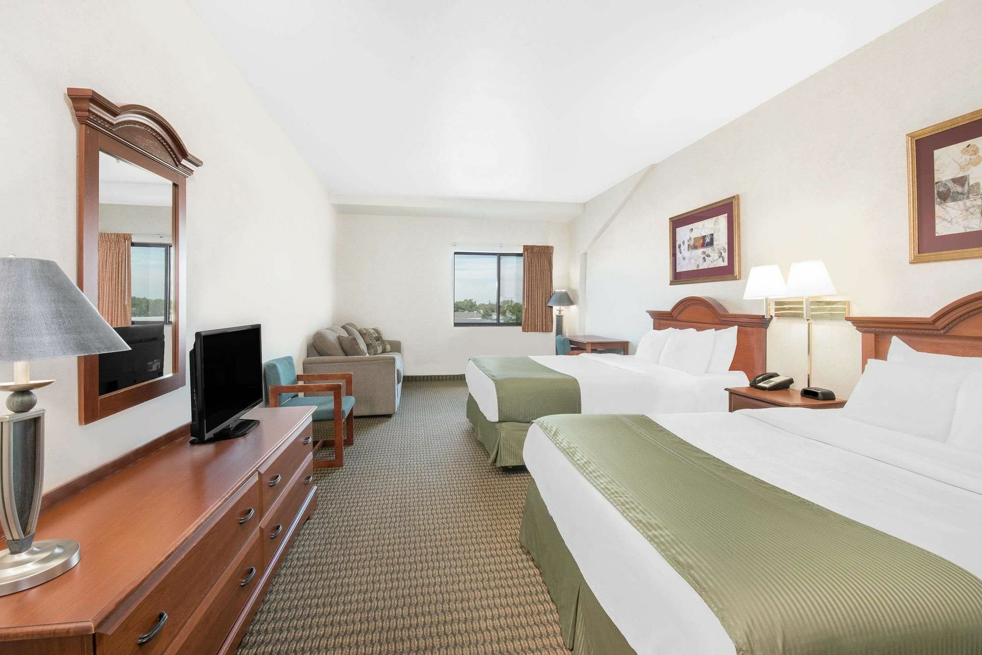 Days Inn By Wyndham Mitchell Sd Ngoại thất bức ảnh